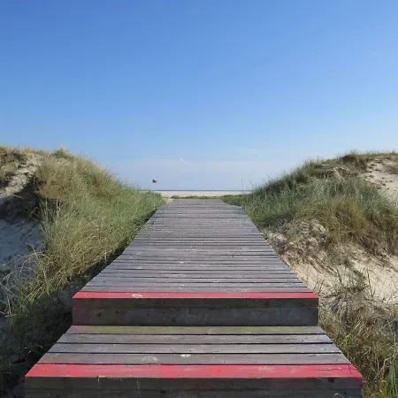 Heckenrose7-souterrain-rechts Daire *